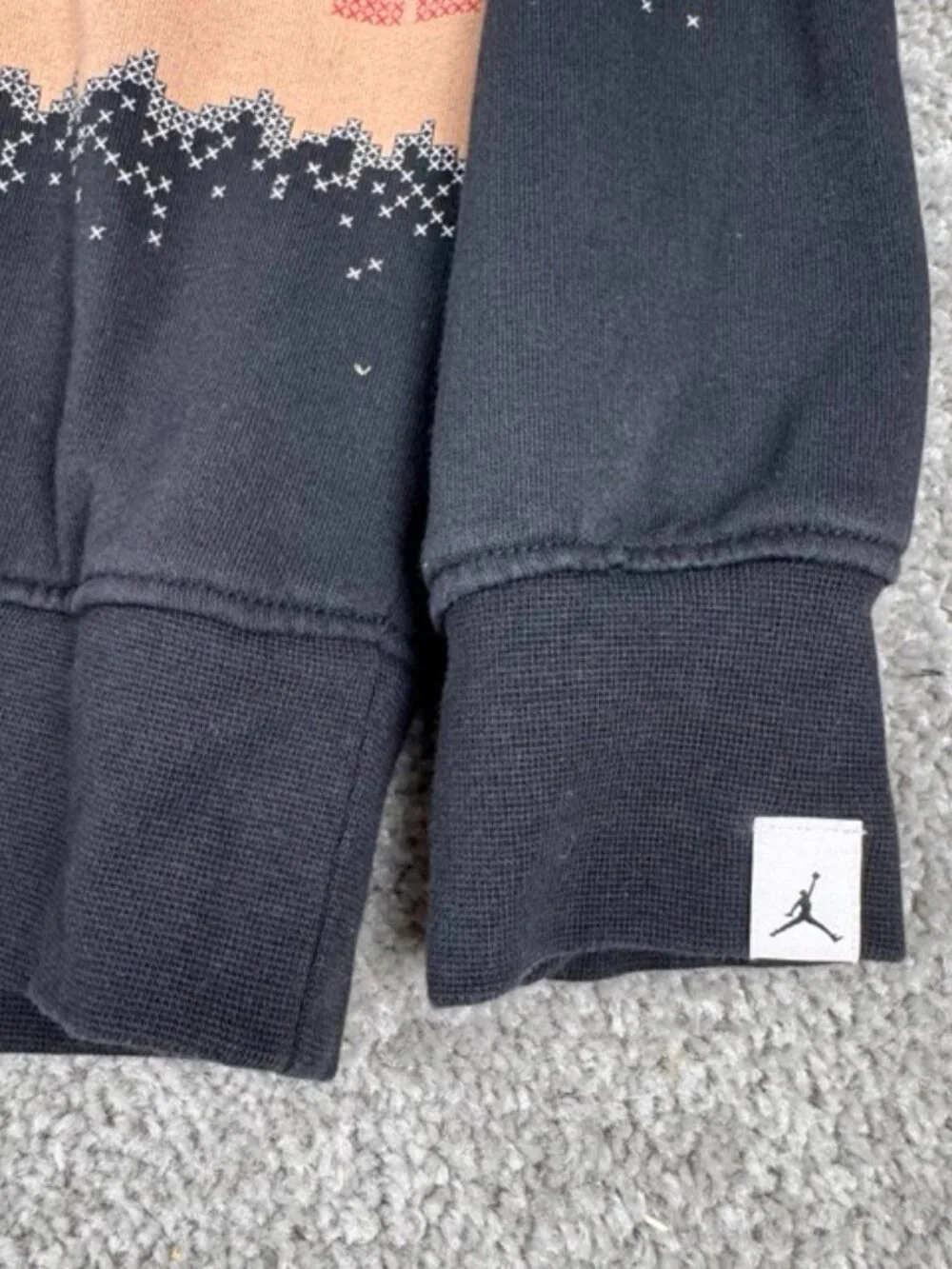 Jordan Essentials Holiday Fleece Crew Neck Sweatshirt Mens Large Black Pullover